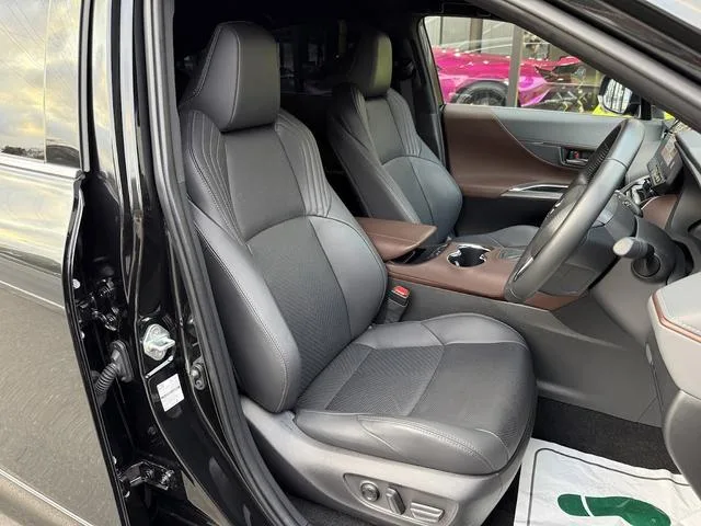 Toyota HARRIER HYBRID Z LEATHER PACKAGE 2024 — миниатюра 5
