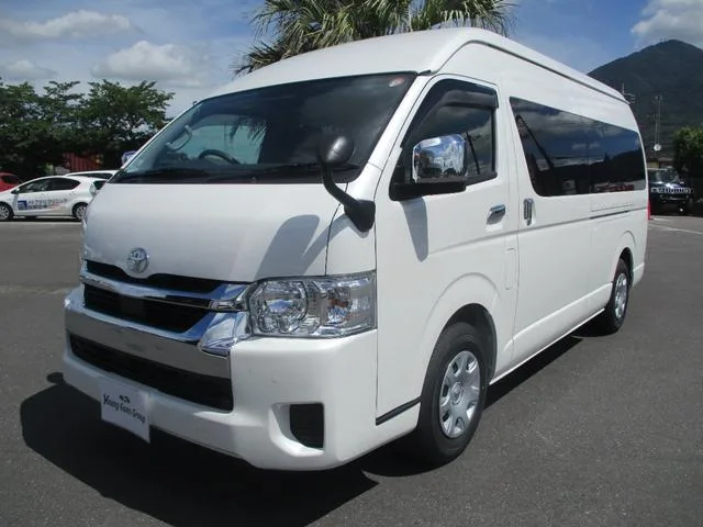 Toyota HIACE WAGON GRAND CABIN 2025 — фото 1, купить с доставкой в Москву