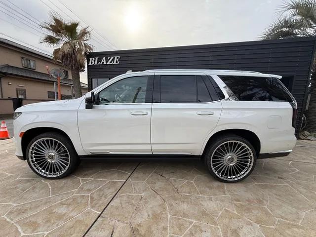 Cadillac CADILLAC ESCALADE PLATINUM 2022 — миниатюра 3