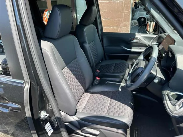 Toyota VOXY HYBRID S-Z 2025 — миниатюра 3