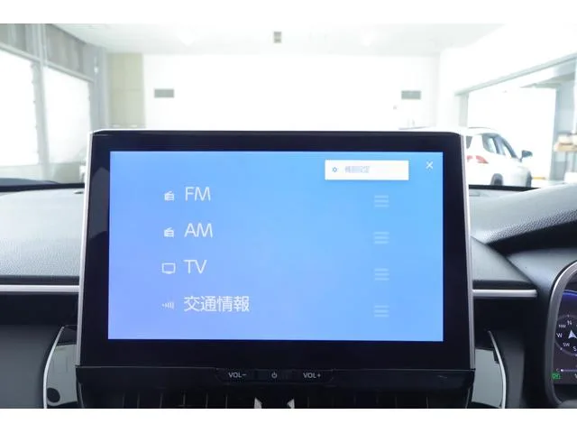 Toyota CorollaCross HYBRID Z 2023 — миниатюра 5