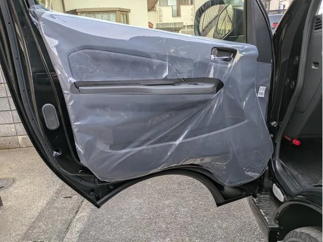 Nissan NV350CARAVAN VAN 2026 — миниатюра 5