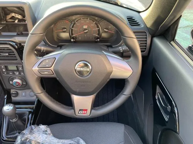 Daihatsu COPEN GR SPORT 2025 — миниатюра 2