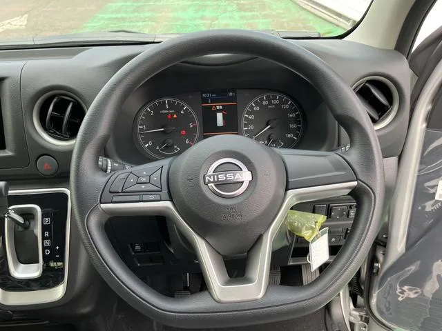 Nissan CARAVAN 2026 — миниатюра 2