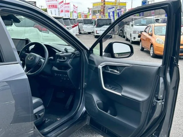 Toyota RAV4 G Z PACKAGE 2023 — миниатюра 4