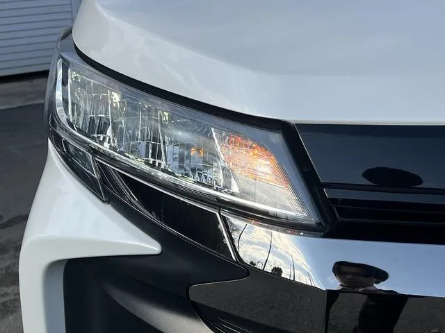 Toyota NOAH HYBRID S-Z 2022 — миниатюра 3