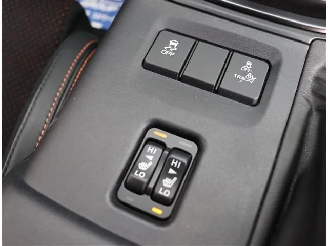 Toyota GR86 RZ 10TH ANNIVERSARY LIMITED 2023 — миниатюра 4
