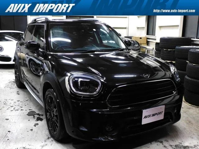 MINI MINI COOPER D CROSSOVER PREMIUM PLUS PACKAGE CLASSIC TRIM 2023 — фото 1, купить с доставкой в Москву