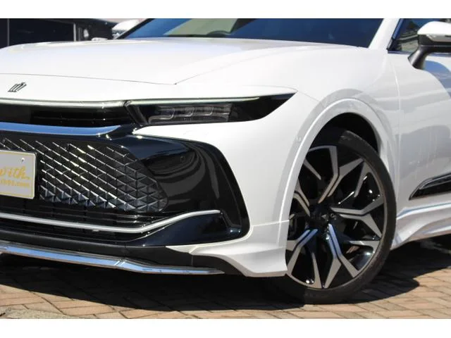 Toyota CROWN CROSSOVER RS ADVANCED 2022 — миниатюра 3