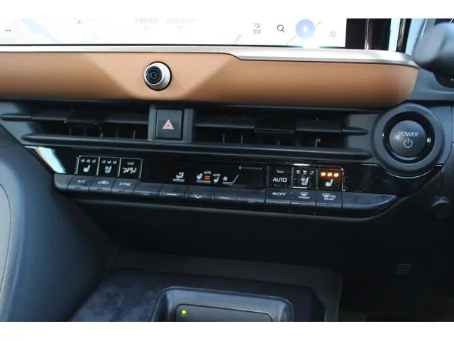 Toyota CROWN CROSSOVER RS ADVANCED 2022 — миниатюра 5