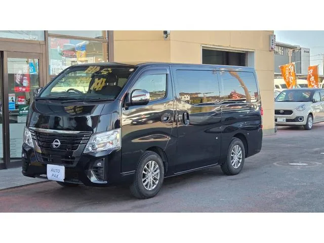 Nissan CARAVAN LONG GRAND PREMIUM GX 2022 — фото 1, купить с доставкой в Москву