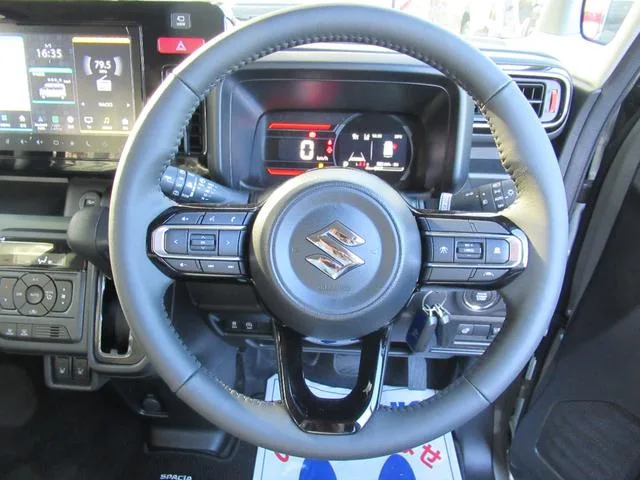 Suzuki SPACIA GEAR HYBRID XZ 2025 — миниатюра 3