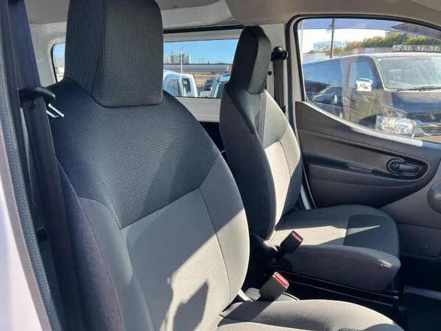 Nissan NV200 VANETTE VAN DX 2024 — миниатюра 4