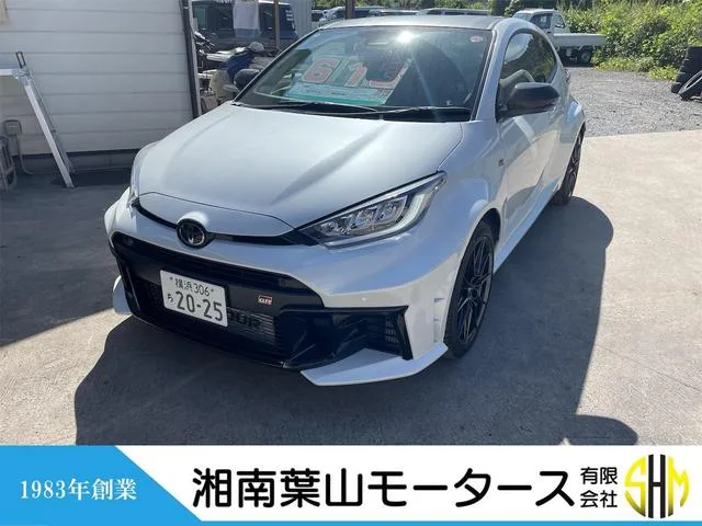 Toyota GR YARIS RZ HIGH PERFORMANCE 2025 — фото 1, купить с доставкой в Москву