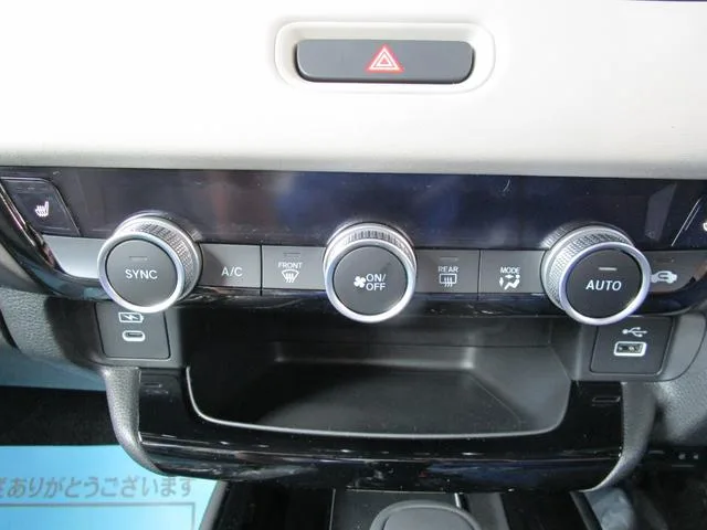 Honda VEZEL E:HEV Z PLAY PACKAGE 2026 — миниатюра 4