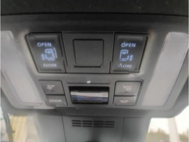 Toyota VOXY HYBRID S-G 2023 — миниатюра 5