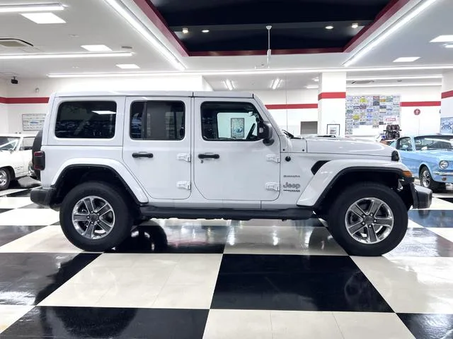 Chrysler Jeep JEEP WRANGLER UNLIMITED SAHARA 2022 — миниатюра 5