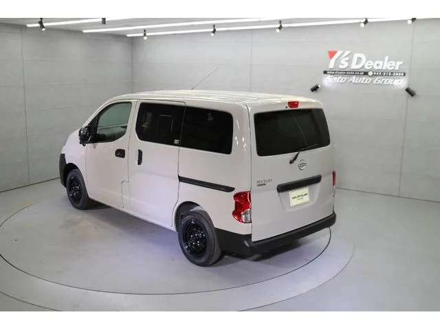 Nissan NV200VANETTE WAGON 16X-3R OUTDOOR BLACK EDITION 2026 — миниатюра 3