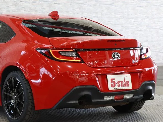 Toyota GR86 RC 2022 — миниатюра 5