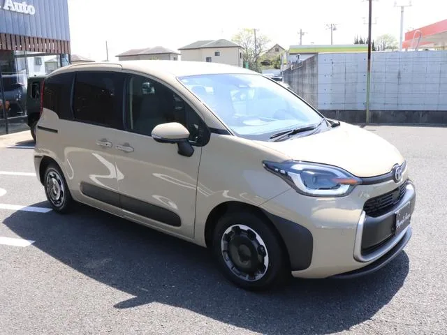 Toyota SIENTA HYBRID Z 2024 — миниатюра 2