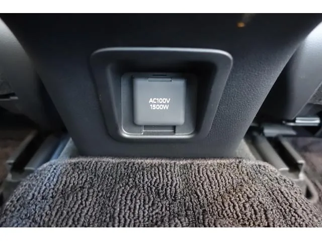Toyota CROWN CROSSOVER G ADVANCED LEATHER PACKAGE 2023 — миниатюра 3