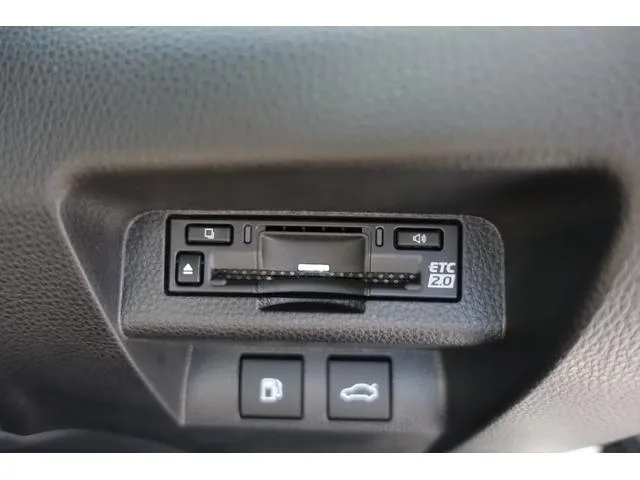 Toyota CROWN CROSSOVER G ADVANCED LEATHER PACKAGE 2023 — миниатюра 5