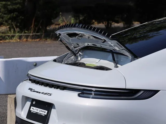 Porsche 911 911 CARRERA 4 GTS 2023 — миниатюра 5