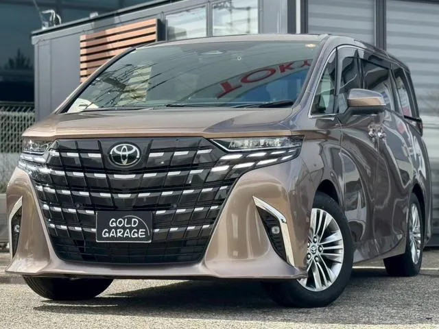 Toyota Alphard Z 2024 — фото 1, купить с доставкой в Москву