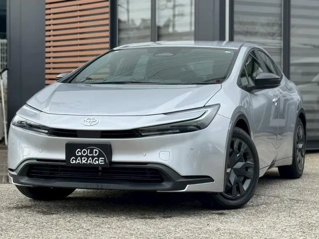 Toyota Prius X 2023 — фото 1, купить с доставкой в Москву