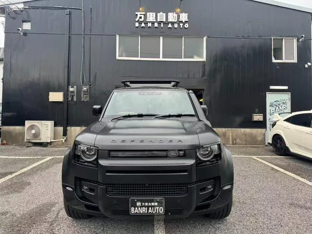 Land Rover Defender 110X D300 2024 — миниатюра 2