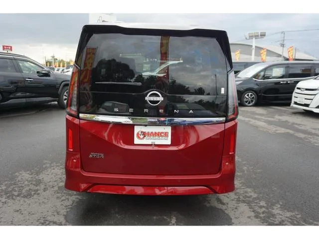 Nissan SERENA HIGHWAY STAR V 2023 — миниатюра 2