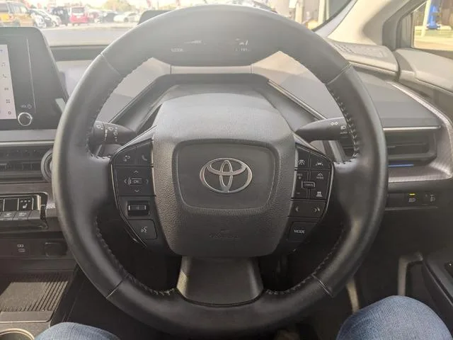 Toyota Prius U 2023 — миниатюра 4