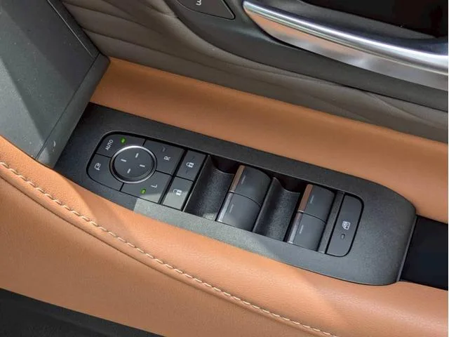 Toyota Vellfire Z PREMIER 2025 — миниатюра 3