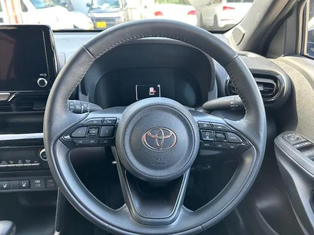 Toyota YARIS CROSS Z 2025 — миниатюра 4
