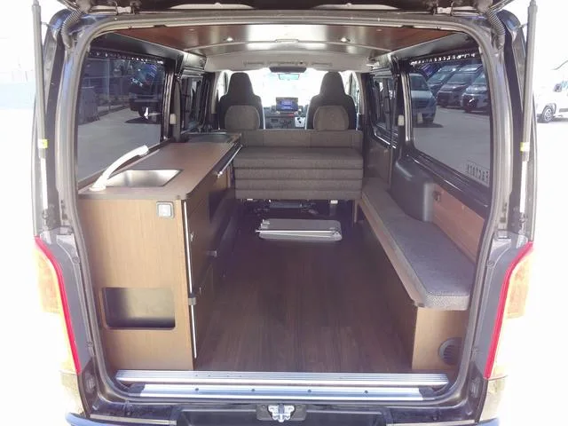 Toyota HIACE VAN 2023 — миниатюра 4