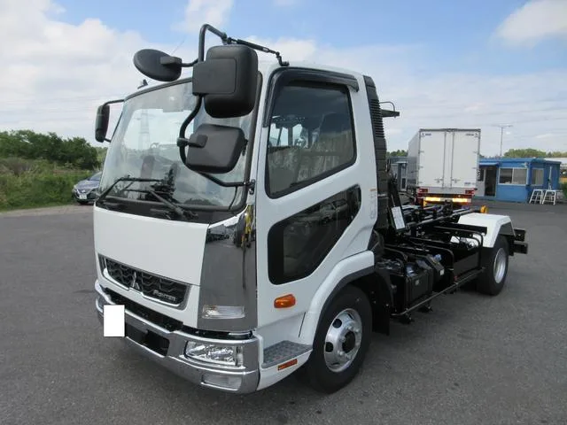 Mitsubishi Fuso FIGHTER 2025 — миниатюра 3