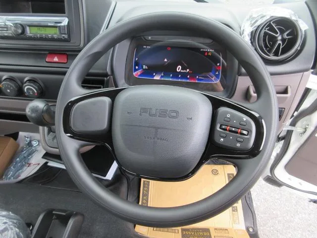 Mitsubishi Fuso CANTER 2025 — миниатюра 3