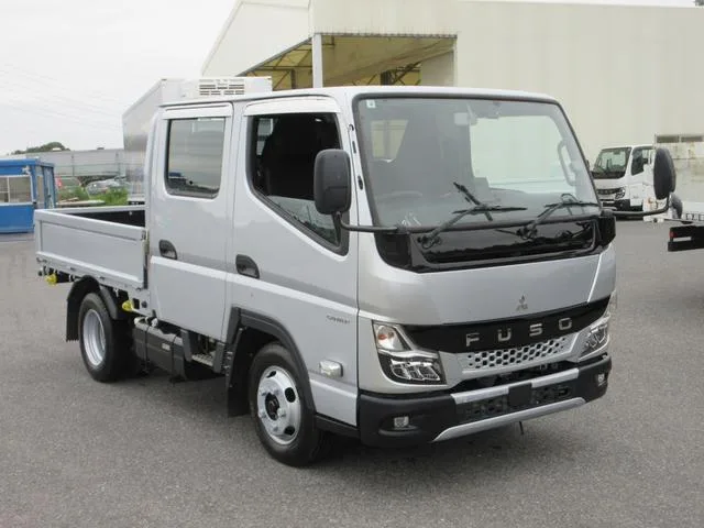 Mitsubishi Fuso CANTER 2022 — фото 1, купить с доставкой в Москву