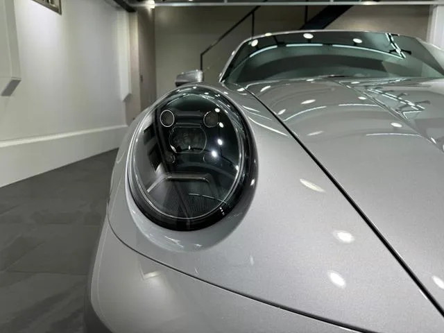 Porsche 911 911 CARRERA 2024 — миниатюра 3