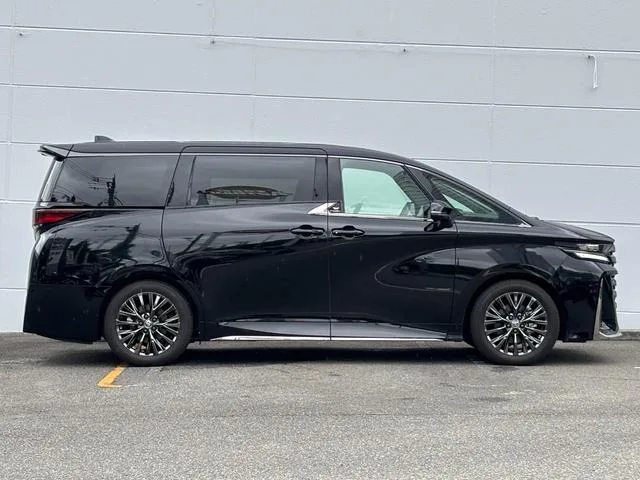 Toyota Vellfire Z PREMIER 2024 — миниатюра 4