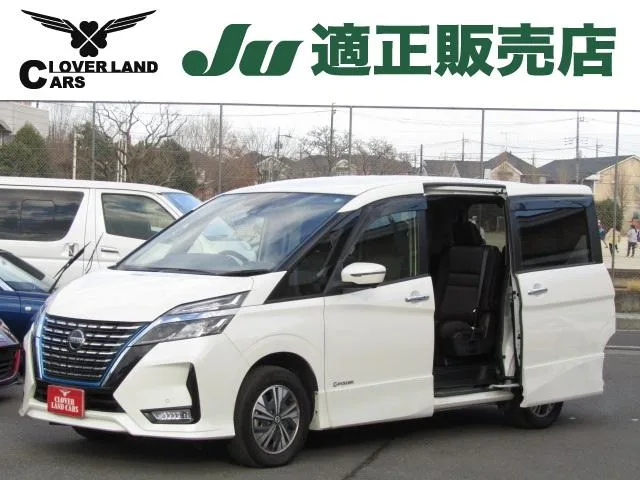Nissan SERENA E-POWER HIGHWAY STAR V 2022 — фото 1, купить с доставкой в Москву