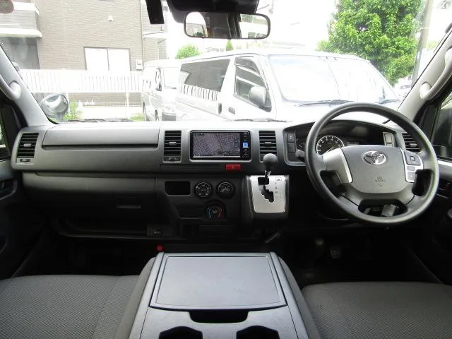 Toyota HIACE VAN LONG DX GL PACKAGE 2023 — миниатюра 3