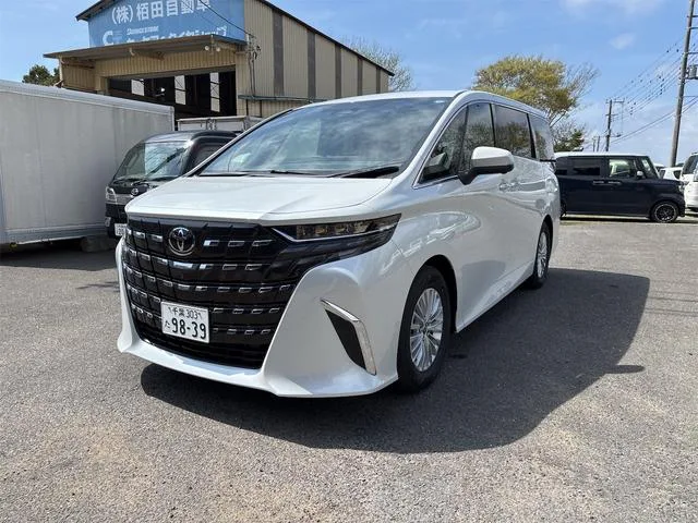 Toyota ALPHARD HYBRID X 2026 — фото 1, купить с доставкой в Москву