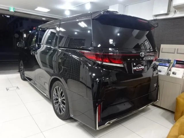 Toyota Vellfire Z PREMIER 2024 — миниатюра 3