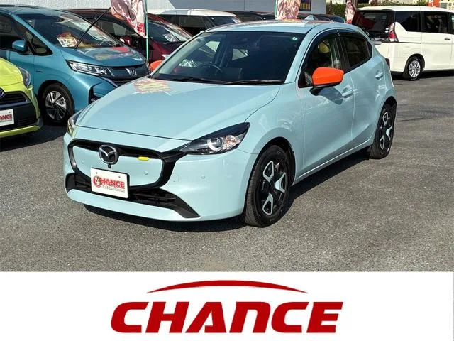 Mazda MAZDA2 15 BD 2023 — фото 1, купить с доставкой в Москву