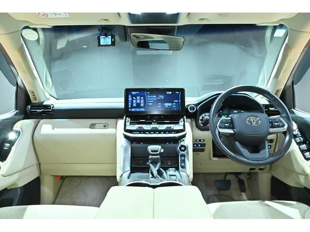 Toyota Land Cruiser ZX 2023 — миниатюра 4