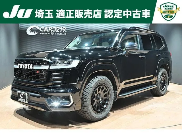 Toyota Land Cruiser ZX 2023 — фото 1, купить с доставкой в Москву