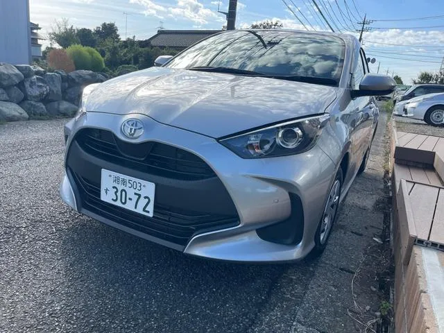Toyota Yaris X 2023 — фото 1, купить с доставкой в Москву