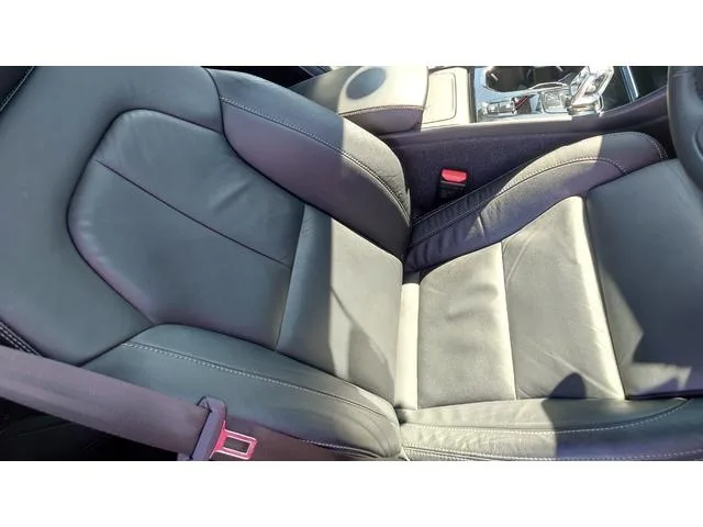 Volvo XC40 ULTIMATE B4 AWD 2023 — миниатюра 4
