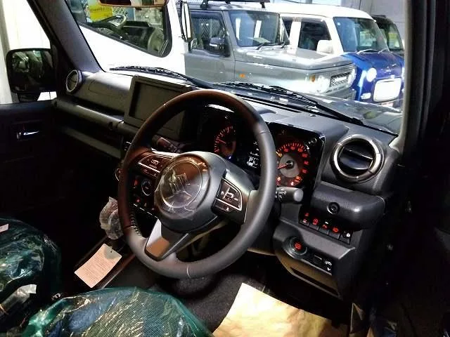 Suzuki JIMNY NOMADE FC 2026 — миниатюра 2